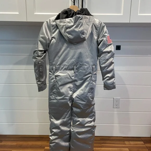 SOLD!! 686 x NASA Boys Shazam Insulated One Piece Snowsuit Silver BNWT Size XS - Picture 2 of 15